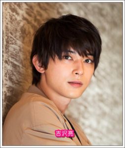 俳優公式ラインの人気ランキング！佐藤健や菅田将暉の返信がやばい！4